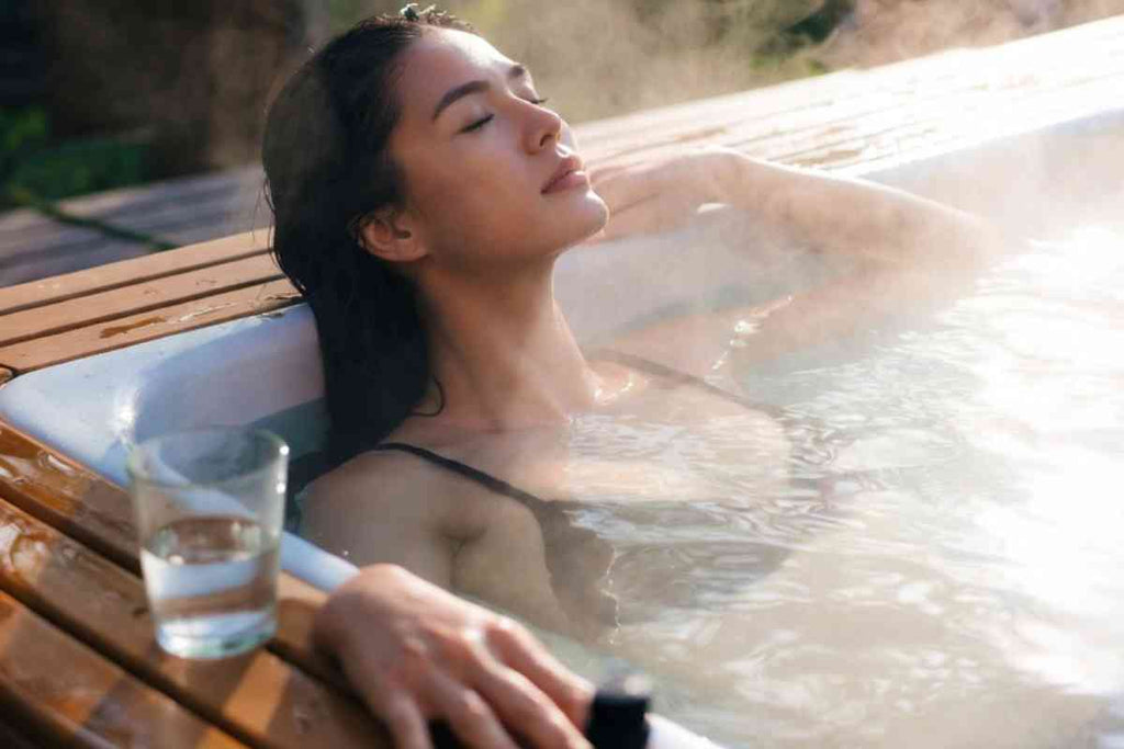 Why Hot Tub Aromatherapy Is Worth Trying