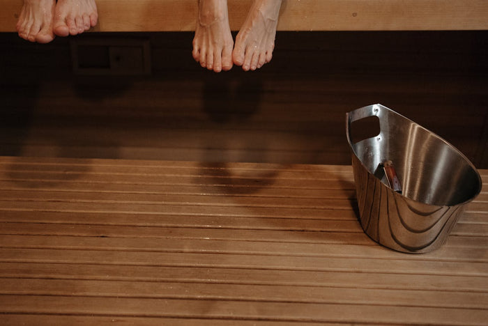 What Is a Sauna Bucket and How to Use It?