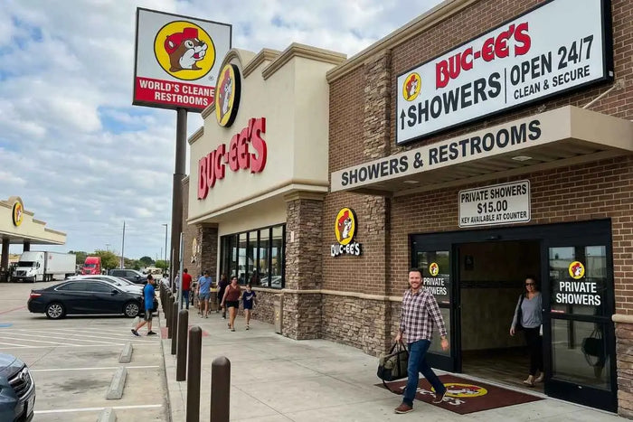 Do Bucees Have Showers